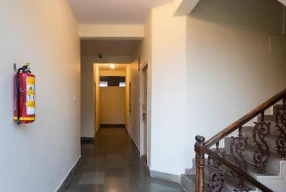 Hotel Manasi Inn 萨塔拉 外观 照片