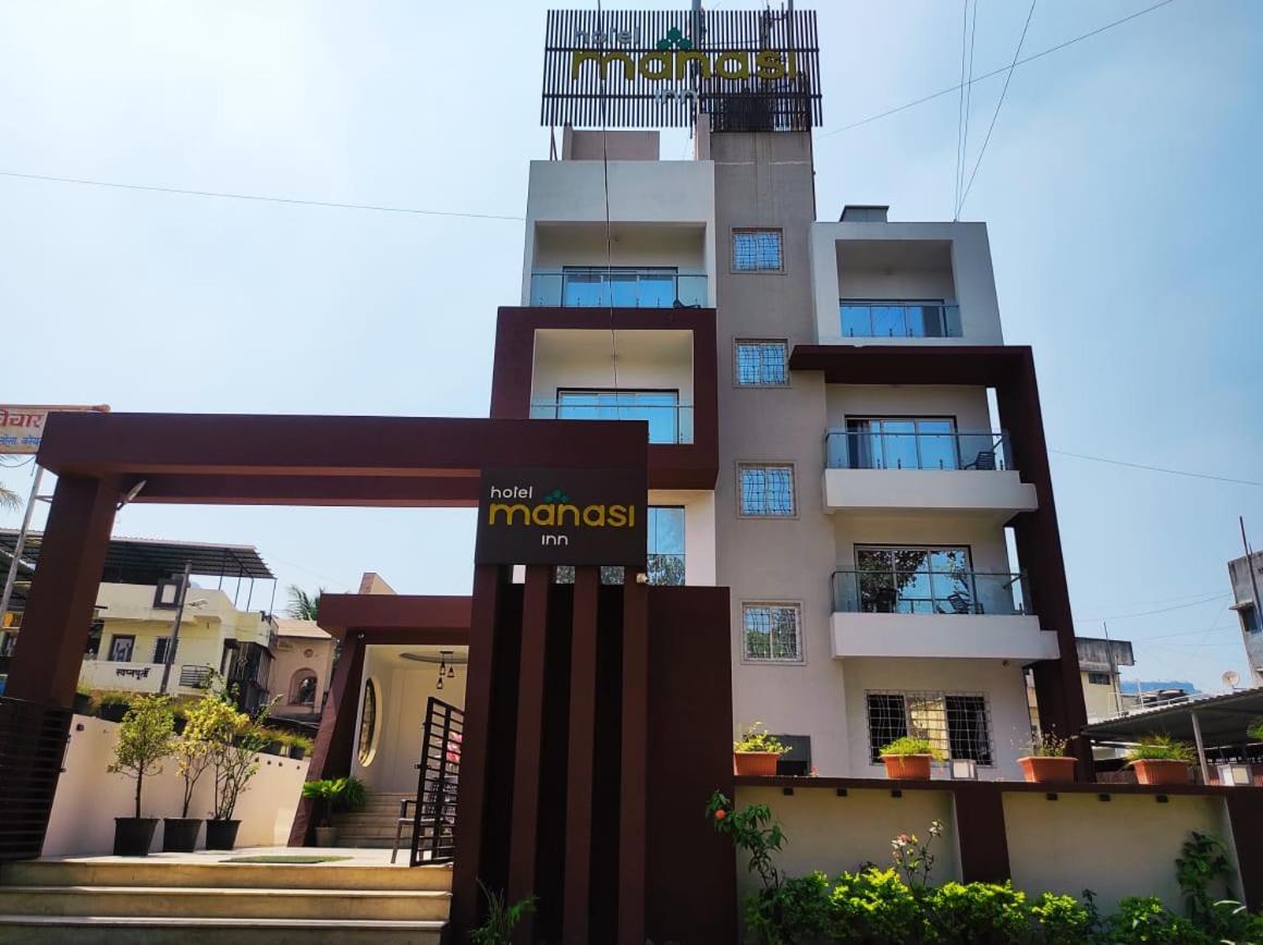Hotel Manasi Inn 萨塔拉 外观 照片